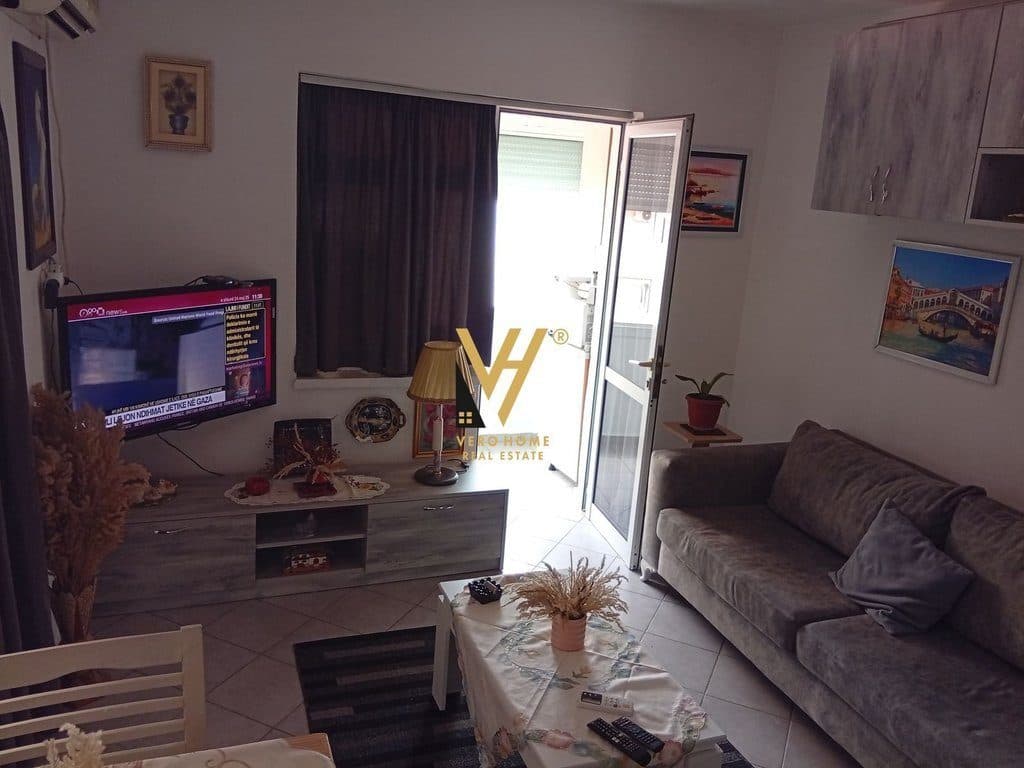 JEPET APARTAMENT 2+1+BLK ME QIRA TE BRRYLI 60.000 LEKE