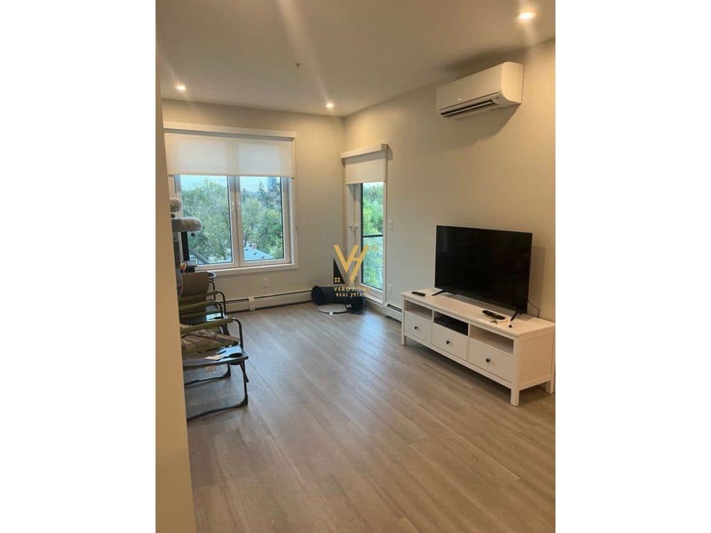 JEPET APARTAMENT 2+1 ME QIRA TE HARRY FULTZ 60.000 LEKE