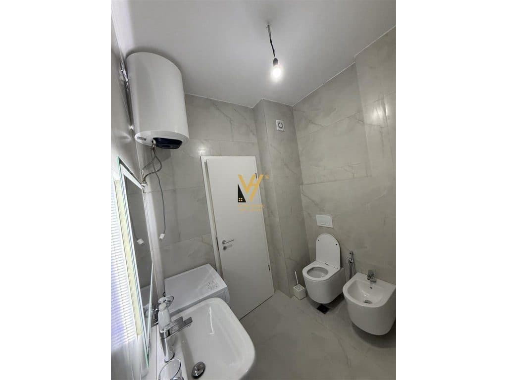 JEPET APARTAMENT 1+1+BLK ME QERA TE KOMPLEKSI KADIU, ALI DEM 550 EURO 4