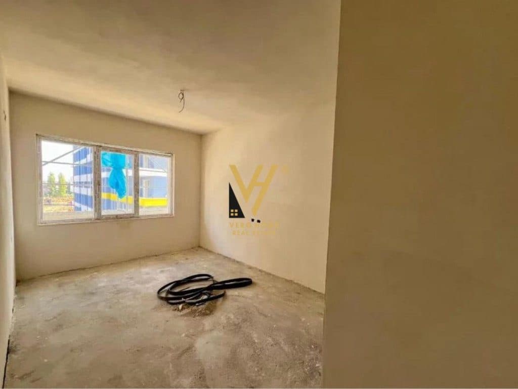 SHITET APARTAMENT 2+1+2+BLK TE UNIVERS CITY, QTU 120.000 EURO 2