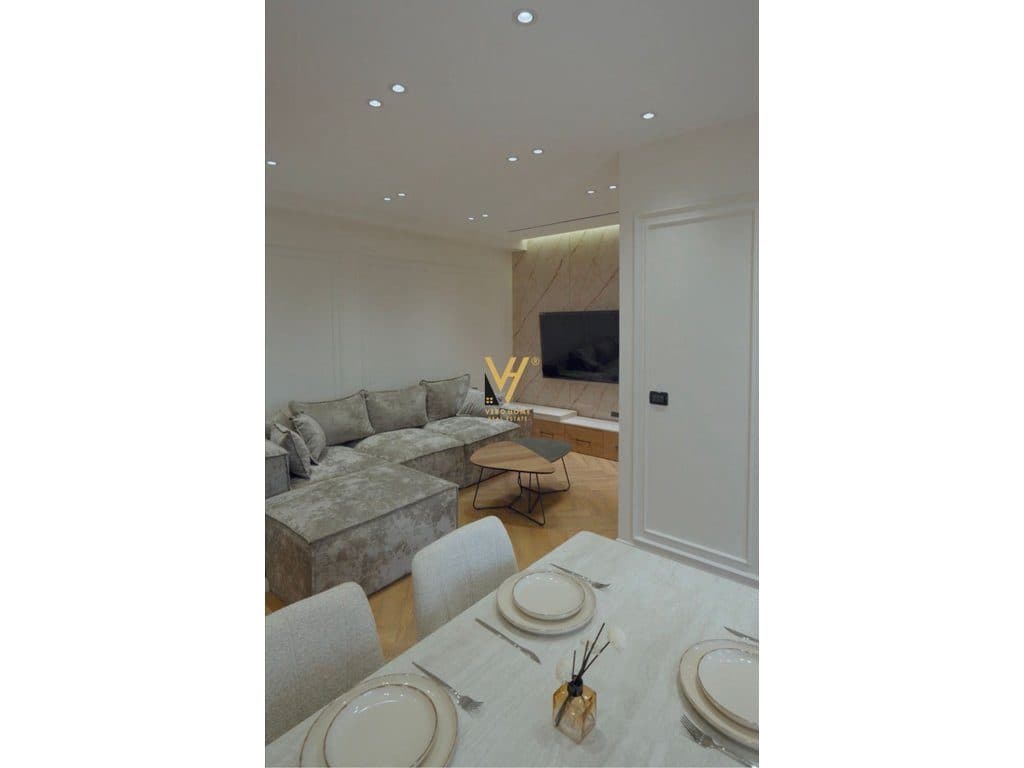 SHITET APARTAMENT 2+1+2 TE PALLATI ME SHIGJETA 24.000.000 LEKE