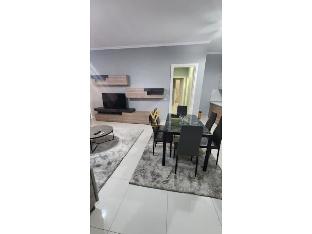 Shitet Apartament 2+1+2 te Kompleksi Deliorgji 126 m2