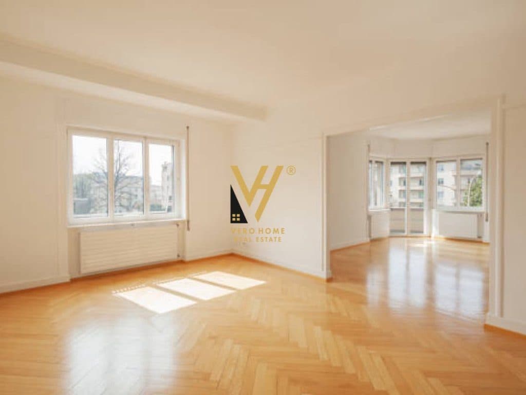 SHITET AMBIENT KOMERCIAL 70 M2 TE ZOGU I ZI 35.000.000 LEKE