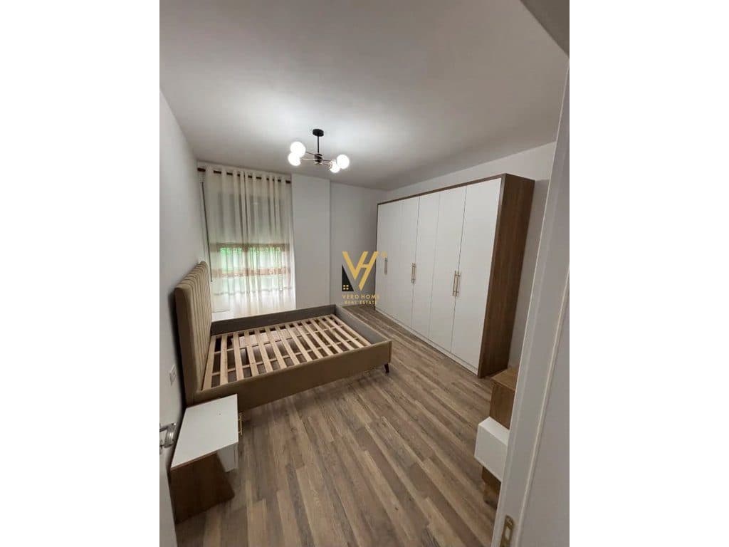JEPET APARTAMENT 1+1+BLK ME QERA TE 5 MAJI 60.000 LEKE 4