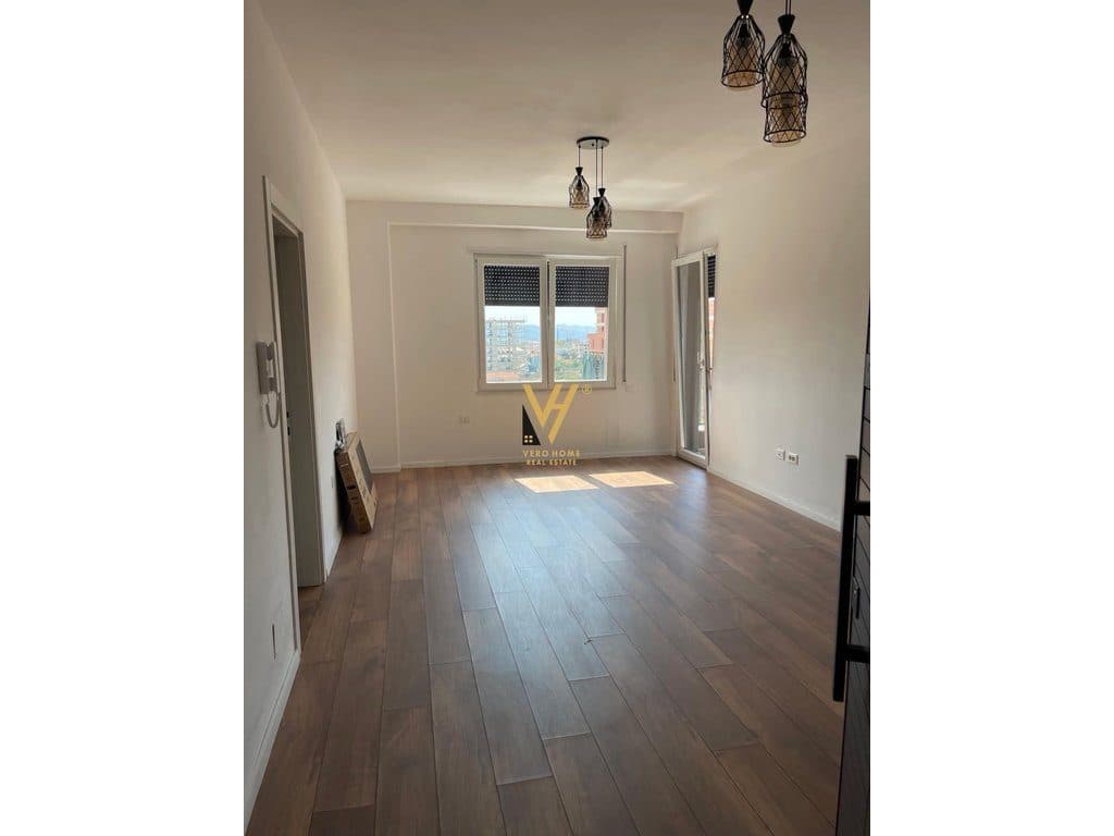 JEPET ZYRE 100 M2 ME QIRA NE PASKUQAN 45.000 LEKE 3