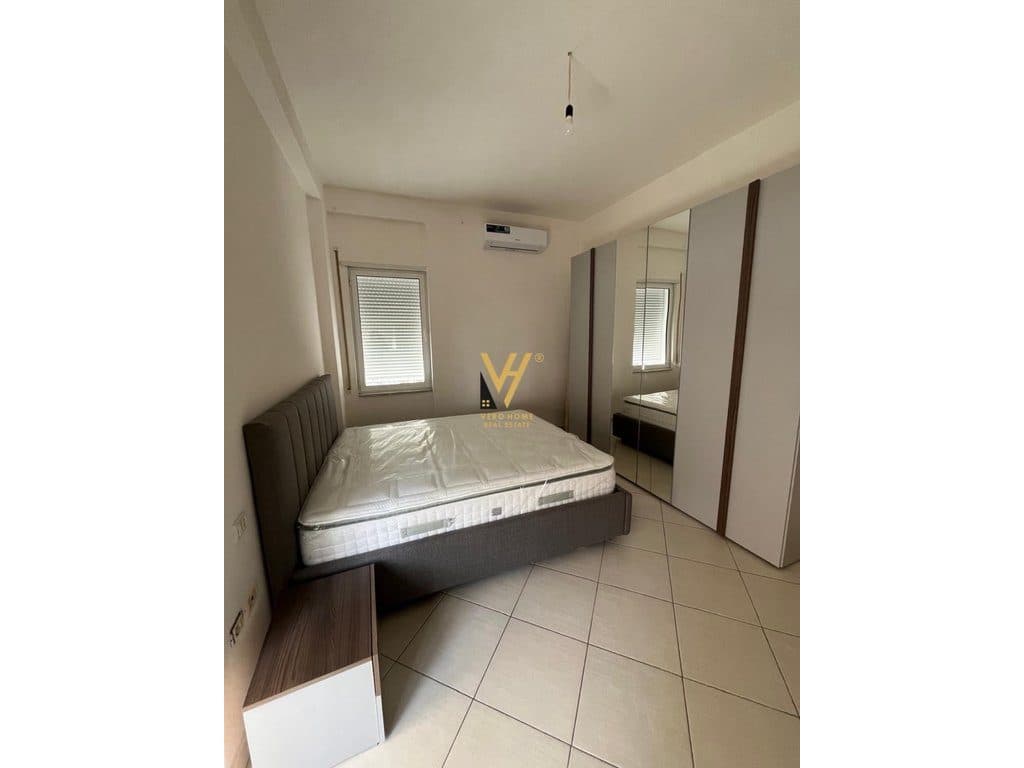 JEPET APARTAMENT 2+1+2BLK ME QIRA TE KOPSHTI ZOOLOGJIK 650 EURO 2