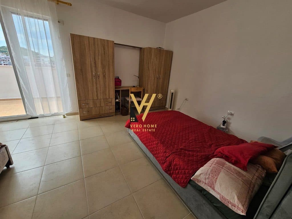 JEPET APARTAMENT 2+1+BLK ME QERA NE MISTO MAME 75.000 LEKE 4