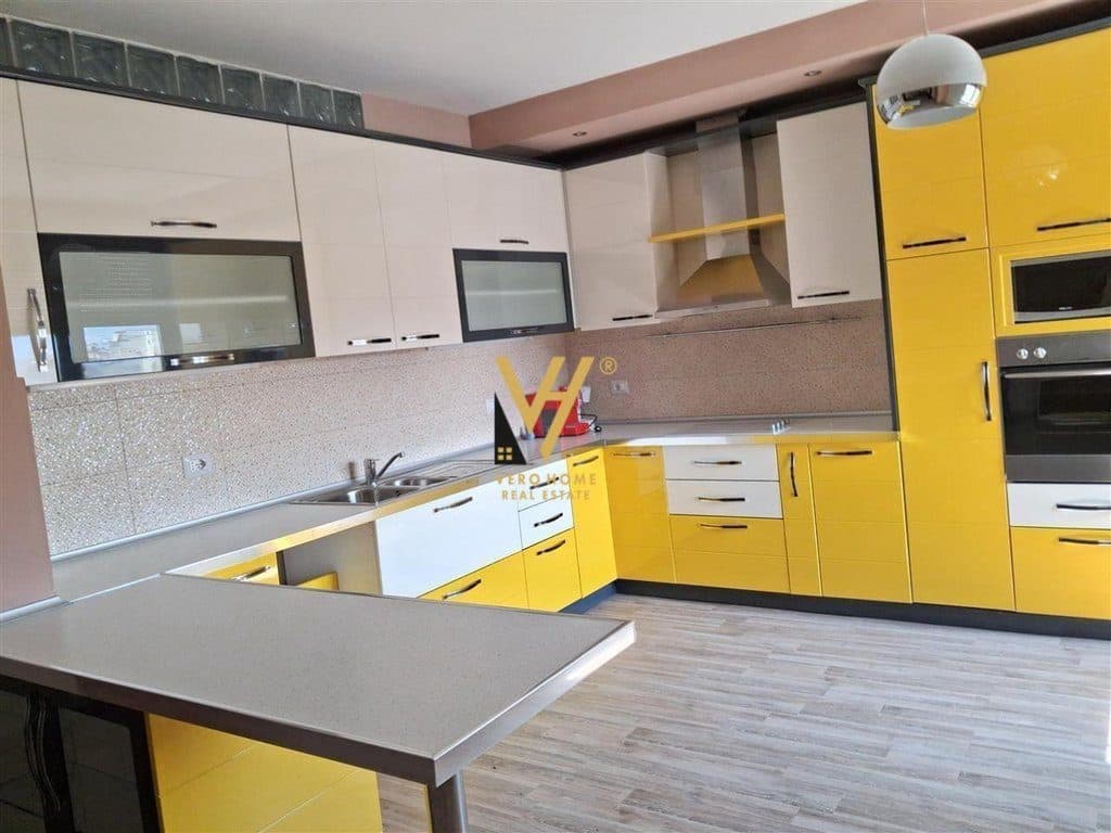 SHITET APARTAMENT 1+1+BLK NE QENDER 180.000 EURO 3