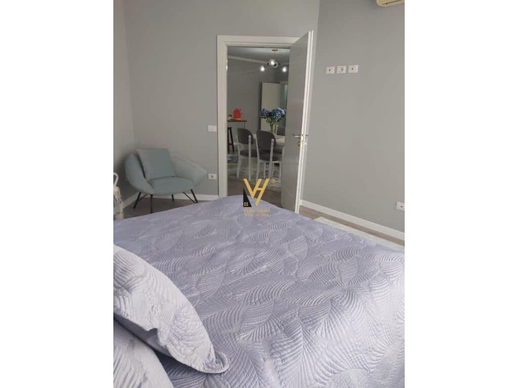 Shitet Apartament 2+1+2 ne Yzberisht, Blv Migjeni 101 m2 3