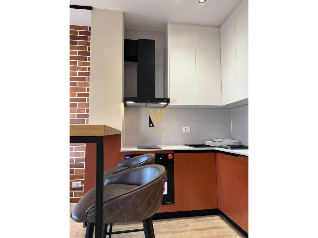 JEPET APARTAMENT 1+1+BLK ME QERA NE QENDER 800 EURO 4