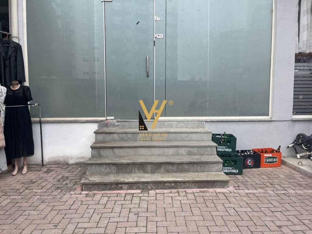 Shitet Dyqan ne Yzberisht 63 m2