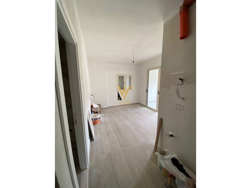 SHITET APARTAMENT 2+1 NE FRESK 85.000 EURO 3