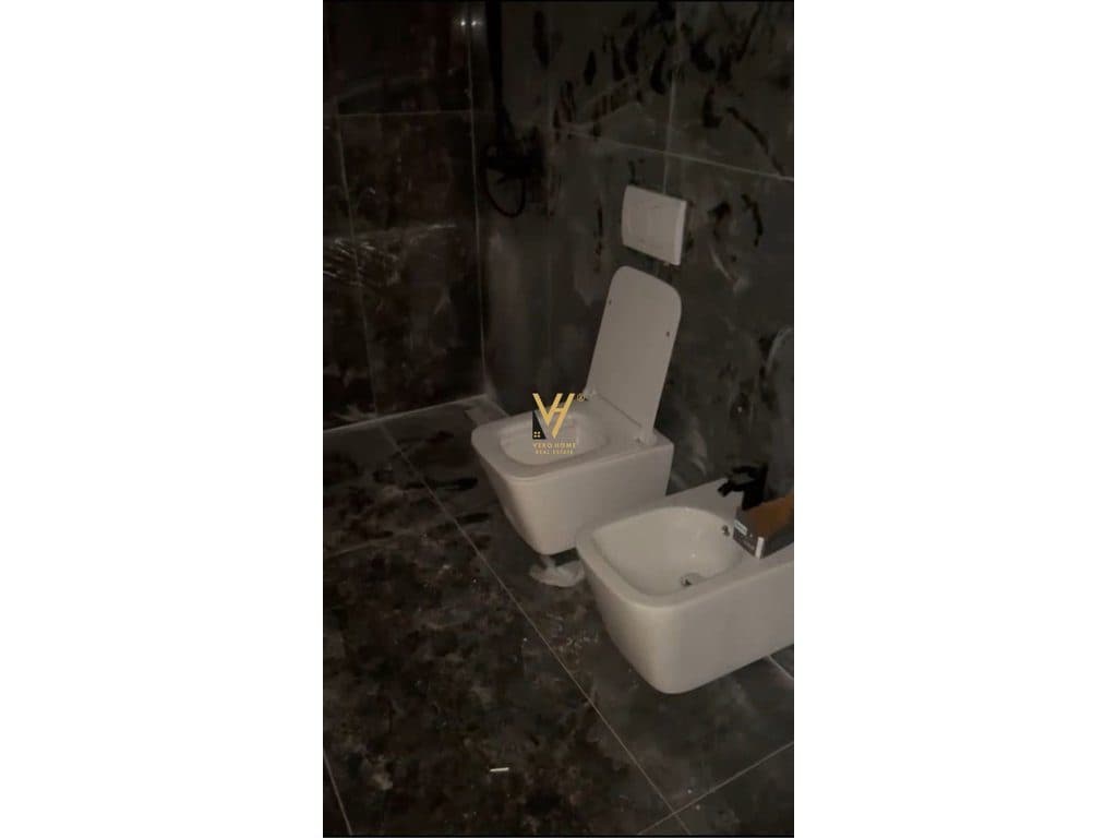 JEPET ZYRE 62 M2 ME QERA TE JORDAN MISJA 850 EURO 3
