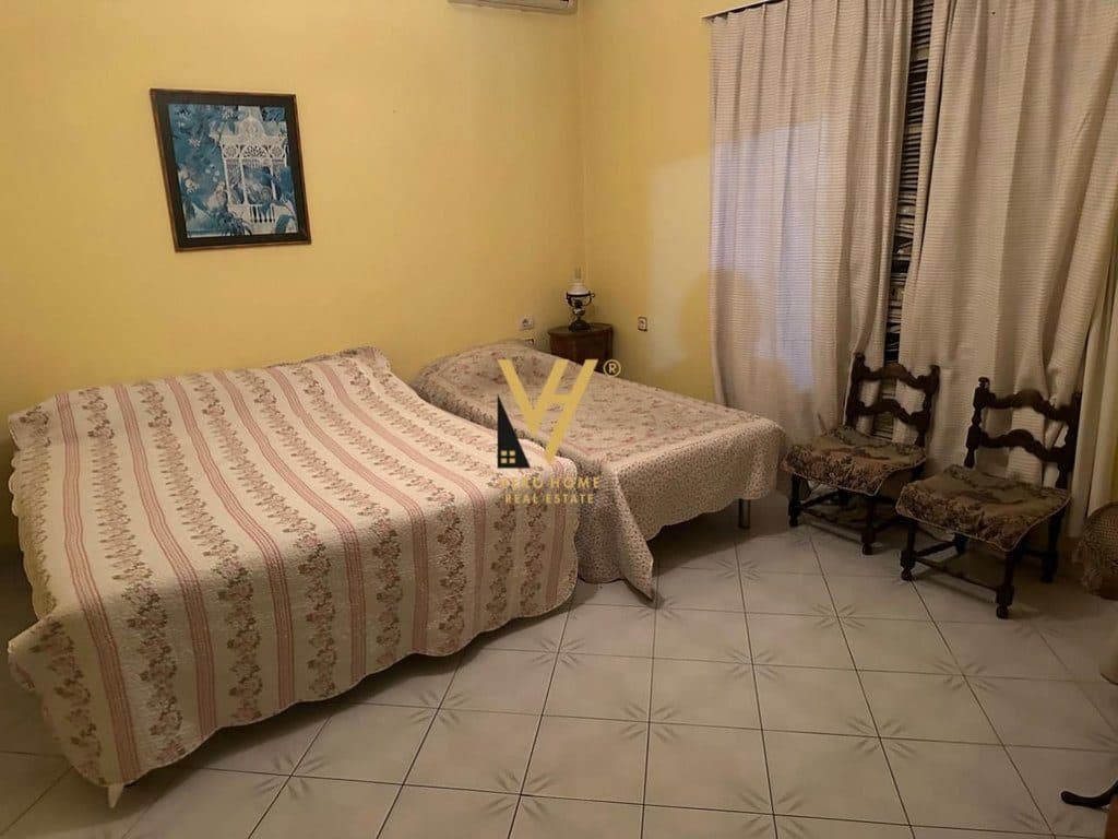JEPET VILE 3 KATESHE ME QERA NE SELITE 5.000 EURO 4