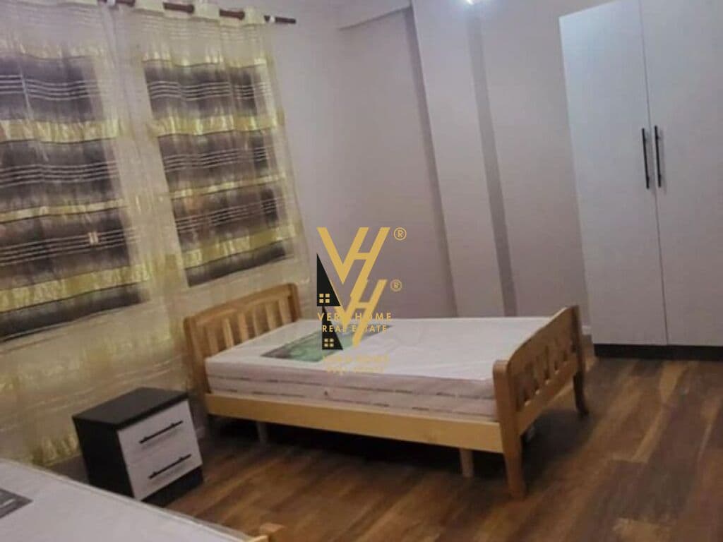 JEPET APARTAMENT 2+1 ME QERA
TE MYSLYM SHYRI 800 EURO 3