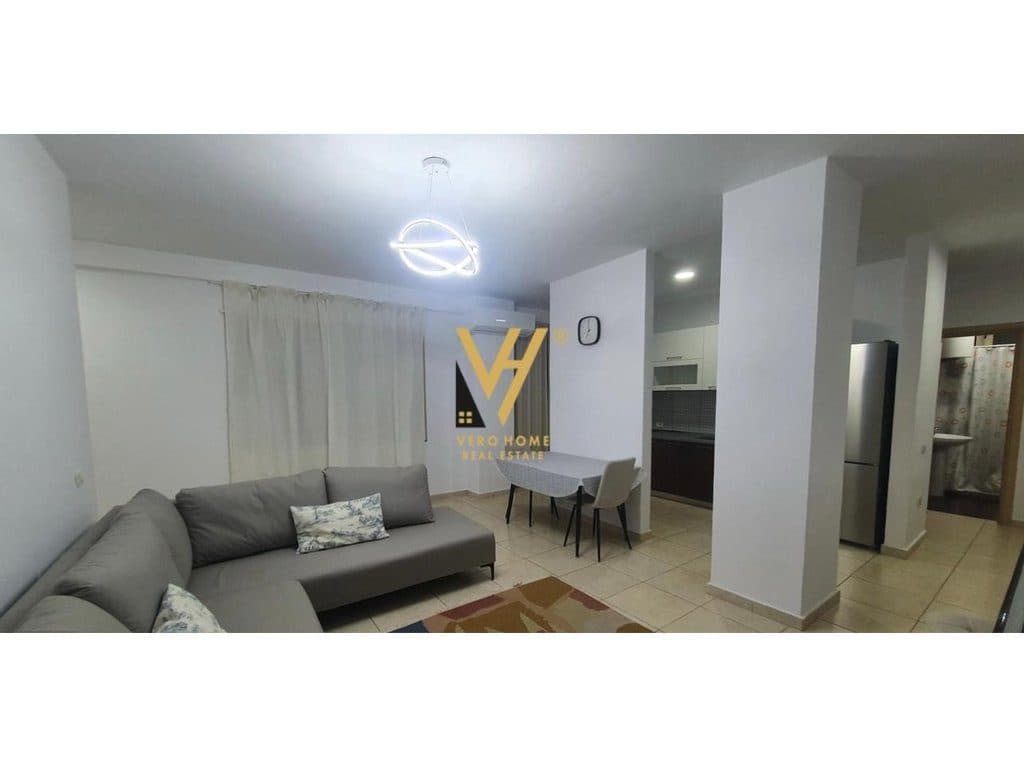 JEPET APARTAMENT 2+1 ME QERA TE RR.KONGRESI MANASTIRIT 63.000 LEKE