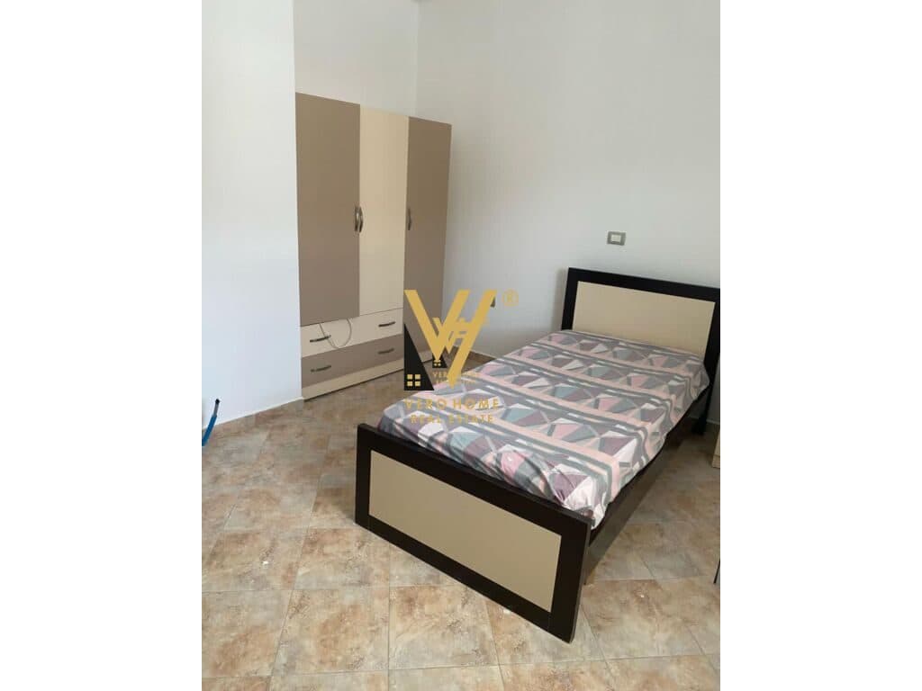 JEPET APARTAMENT 3+2+BLK ME QERA NE SELITE 500 EURO 4