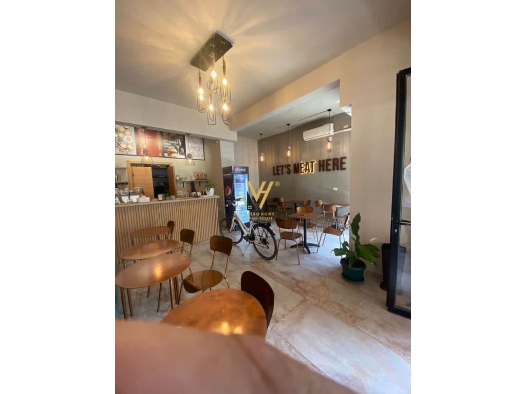 Jepet Bar-Piceri me qera te hyrja e Liqenit Artificial 100 m2