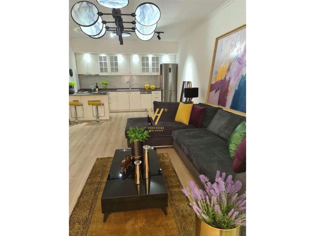 JEPET APARTAMENT 1+1+BLK ME QERA TE KOMUNA E PARISIT 550 EURO