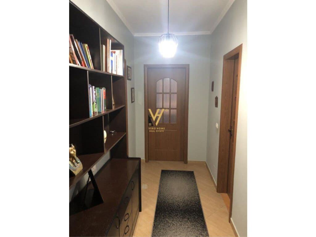Shitet Apartament 2+1+2+ballkon te Unaza e Re 112 m2