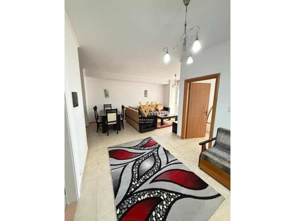 JEPET APARTAMENT 2+1+BLK ME QIRA TEK FRATARI, ASTIR 45.000 LEKE 2