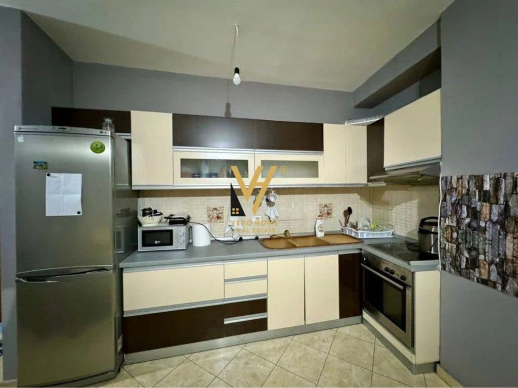JEPET APARTAMENT 1+1+BLK ME QERA NE ASTIR 45.000 LEKE 2