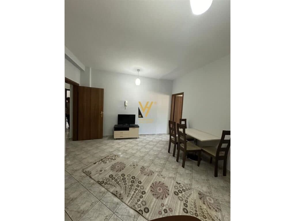 Shitet Apartament 1+1+ballkon prane Rrethrrotullimit te Shkozes 63 m2 4
