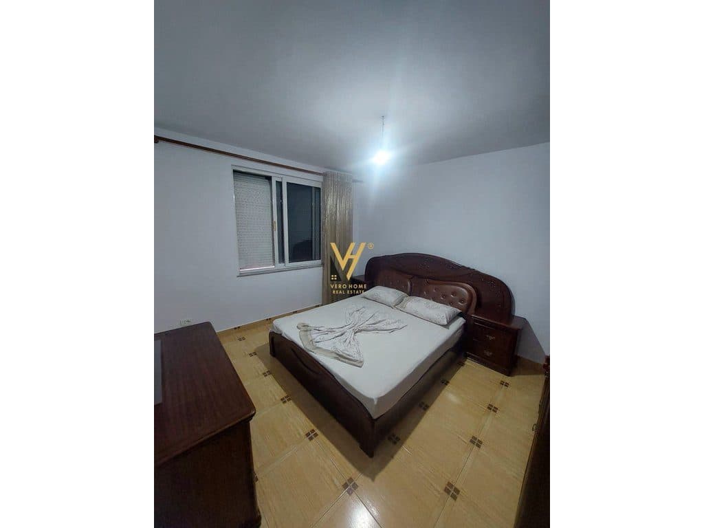 JEPET APARTAMENT 1+1+BLK ME QERA TE SHESHI WILLSON 550 EURO 3
