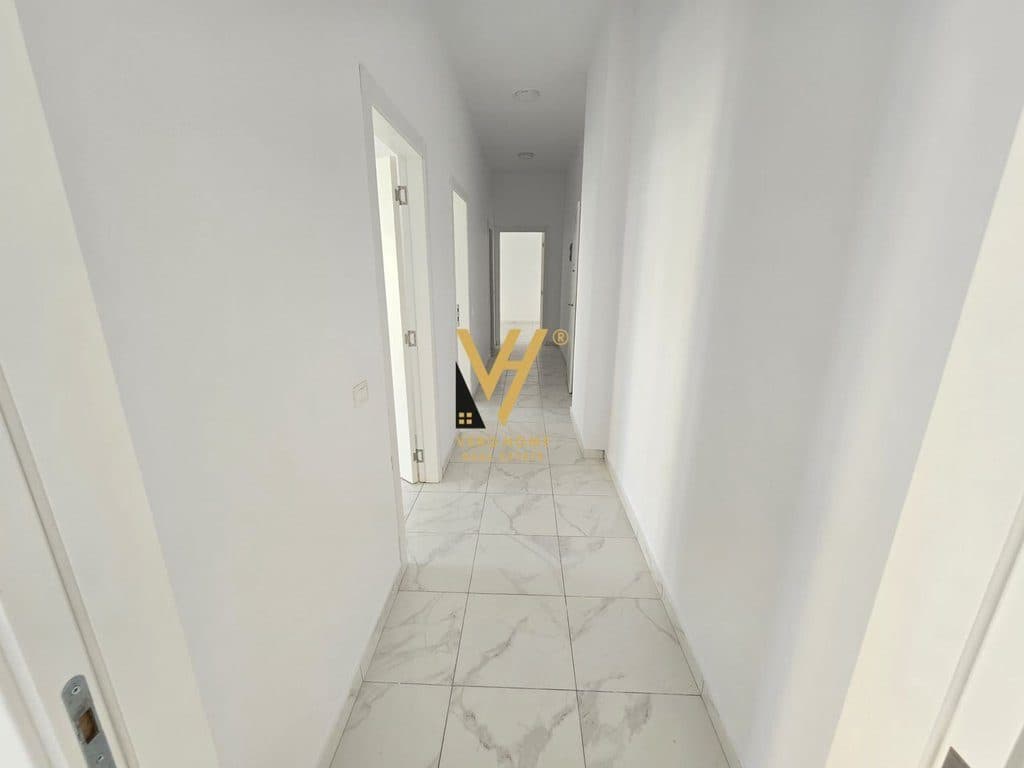 JEPET ZYRE 110 M2 ME QERA TE NISHARAKU 1.000 EURO 4