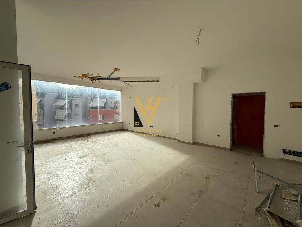 SHITET AMBIENT 79 M2 TE LIQENI I THATE 149.000 EURO 2