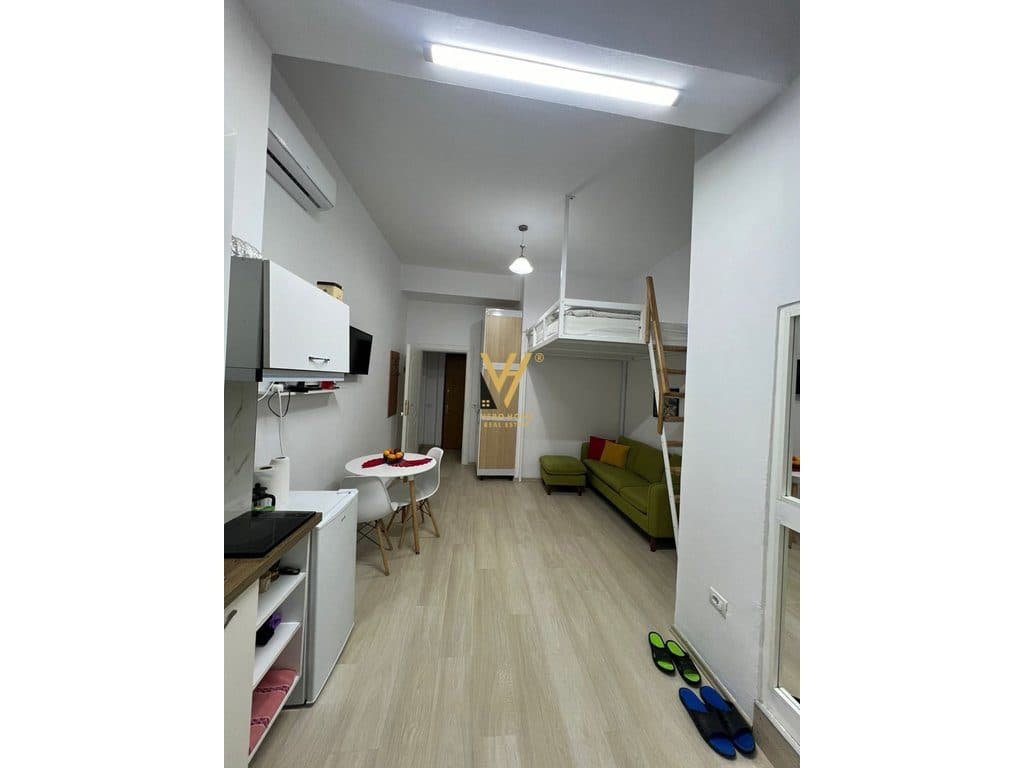 JEPET APARTAMENT STUDIO ME QIRA NE BLLOK 600 EURO 3