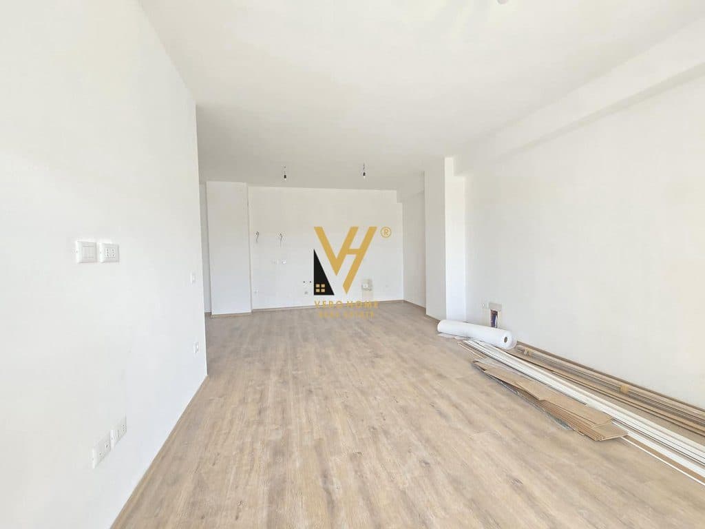 SHITET APARTAMENT 2+1+BLK TE KOM.AURA, RRUGA DRITAN HOXHA 189.000 EURO