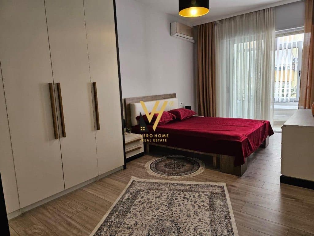 JEPET APARTAMENT 2+1+2+BLK ME QERA TEK LIQENI THATE 800 EURO 4
