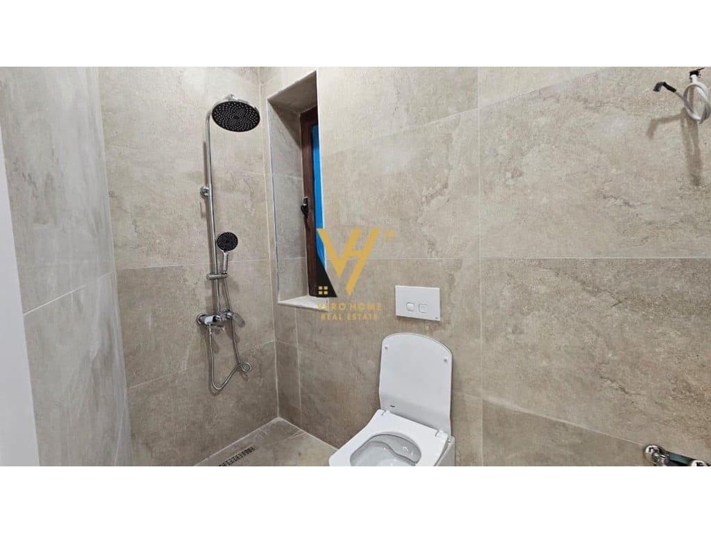 JEPET ZYRE 72 M2 ME QIRA TE URBAN GATE, ASTIR 50.000 LEKE 4