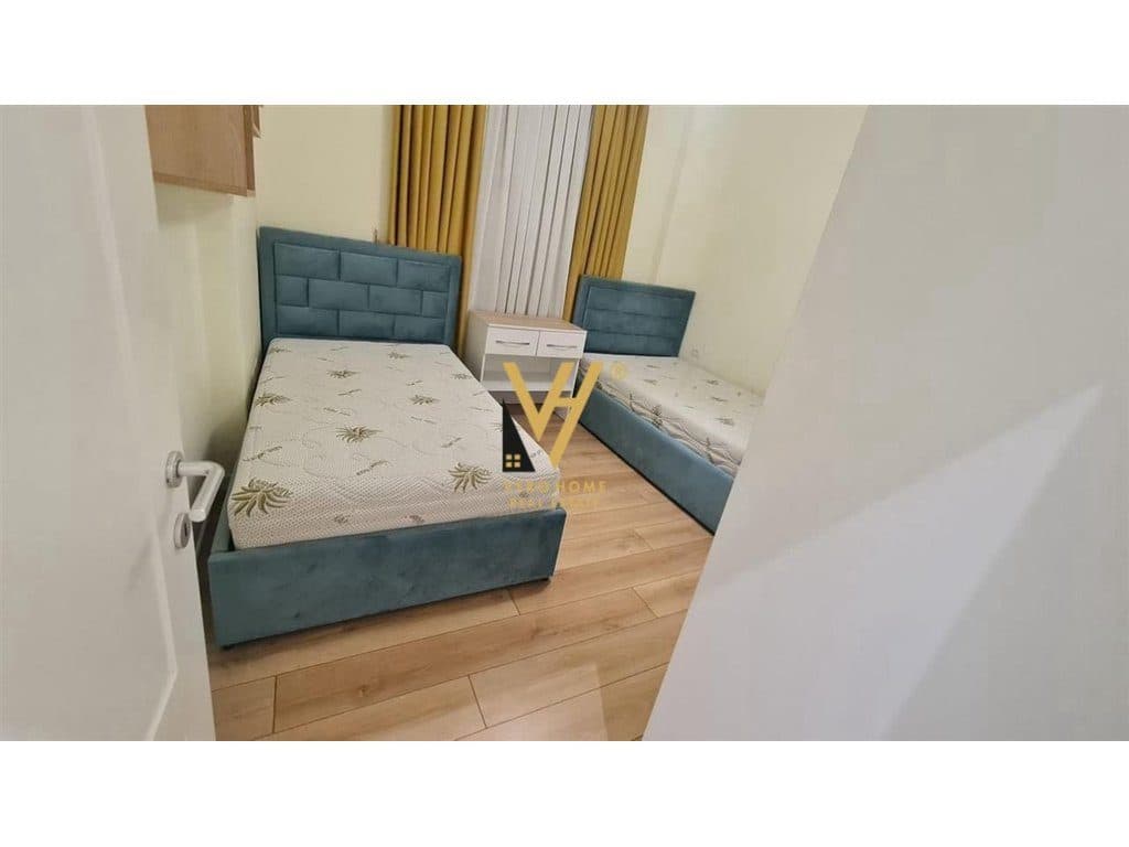 JEPET APARTMENT 100 M2 ME QERA TE MEDRESEJA 800 EURO 4