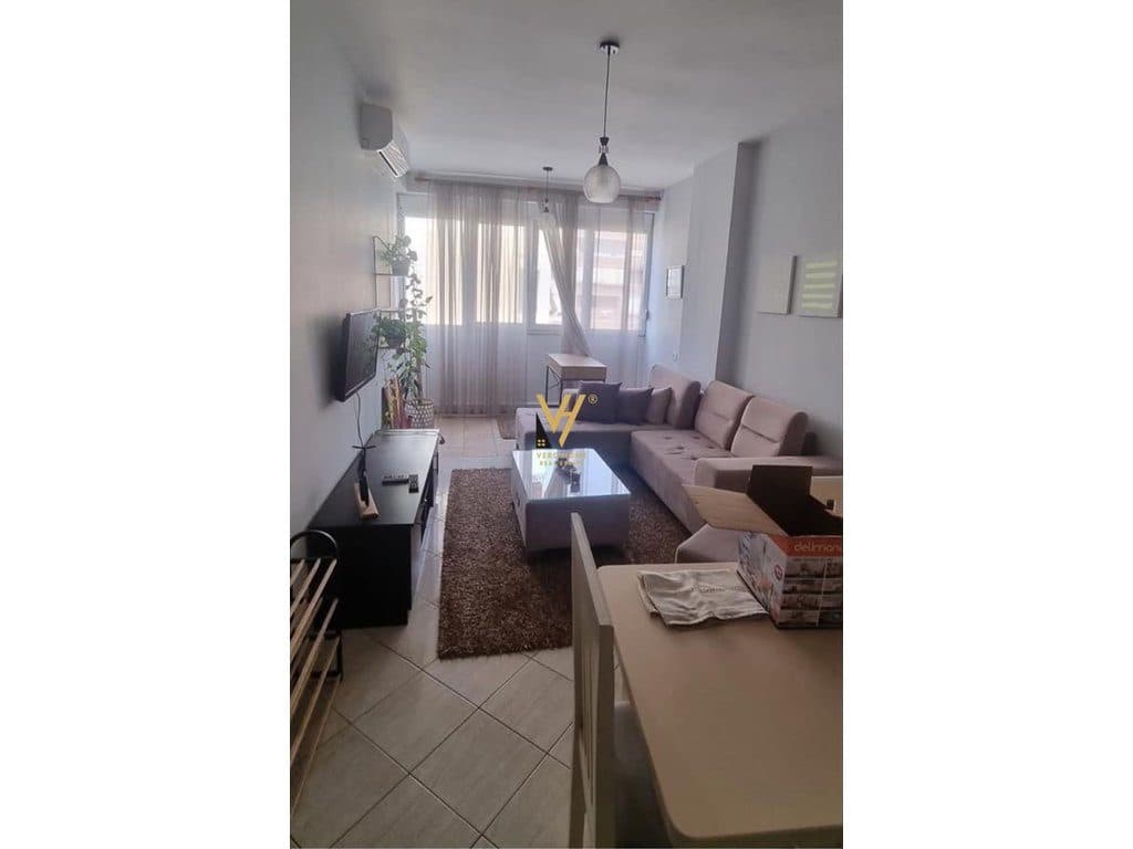 JEPET APARTAMENT 1+1+BLK ME QERA TE GJIMANZI PARTIZANI 600 EURO