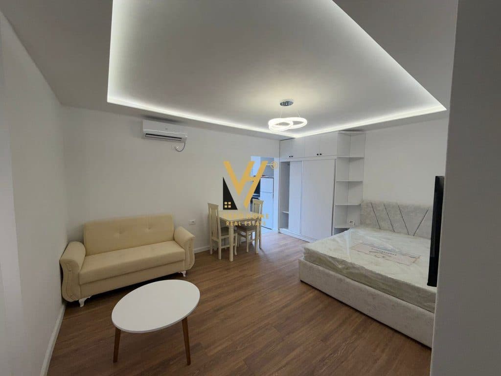 SHITET GARSIONERE 30 M2 TE RRUGA FERIT XHAJKO 8.800.000 LEKE