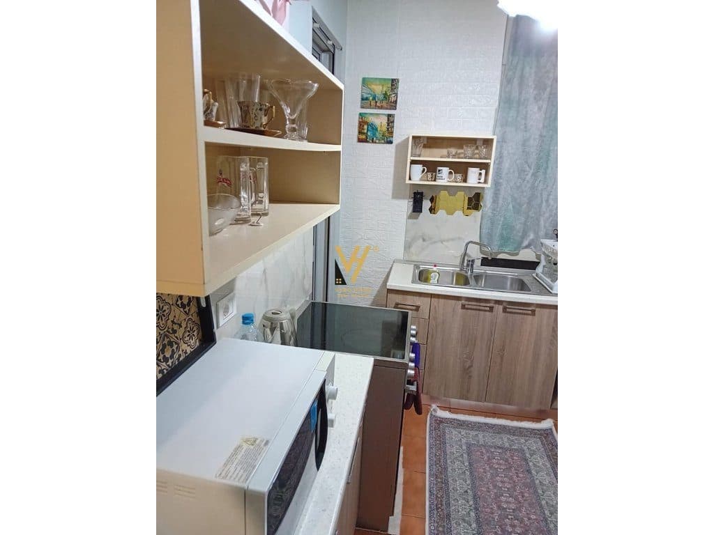 JEPET APARTAMENT 1+1+BLK ME QIRA TE PAZARI I RI 520 EURO 4
