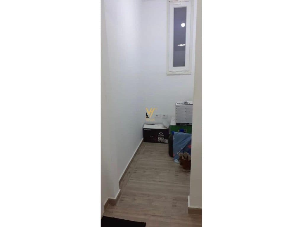 JEPET APARTAMENT 1+1 ME QIRA NE YZBERISHT 60.000 LEKE 4