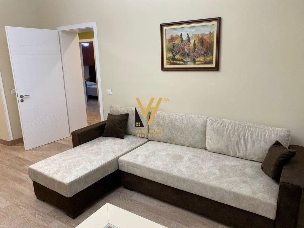 SHITET APARTAMENT 2+1+BLK TEK AMBASADA JUGOSLLAVE 20.000.000 LEKE