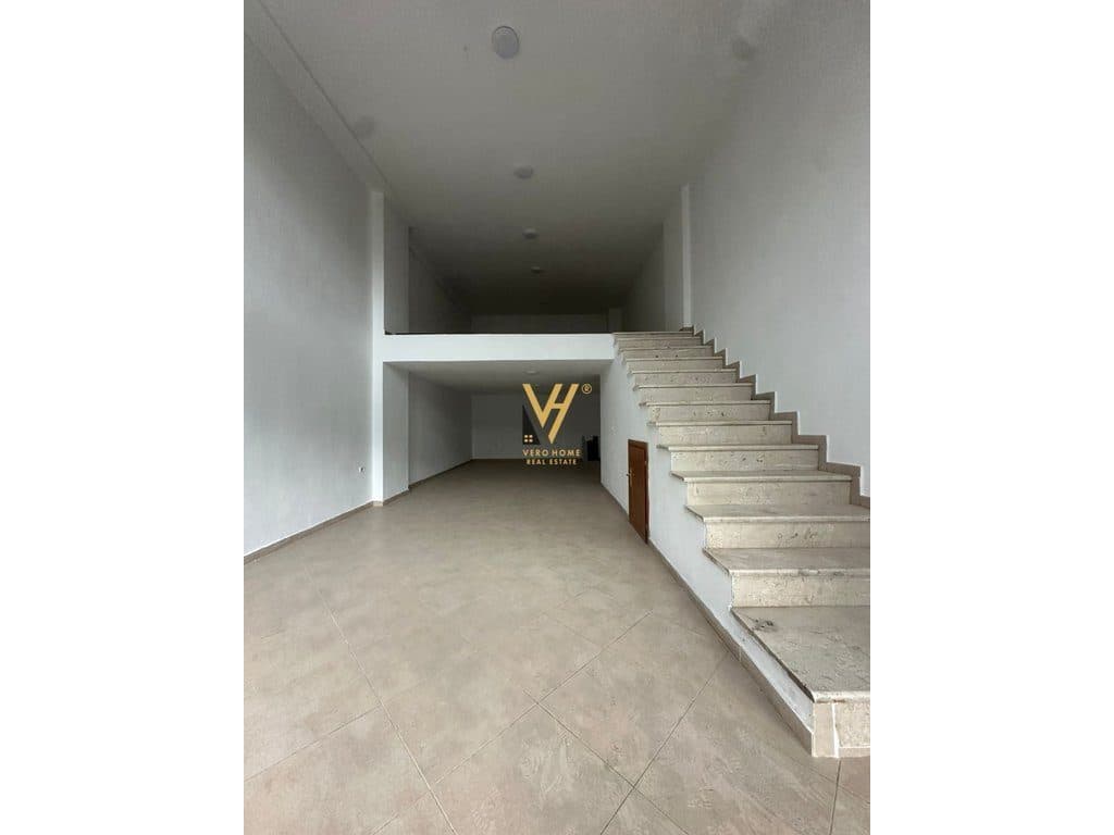 JEPET DYQAN 88 M2 DUPLEX ME QIRA TE JORDAN MISJA 70.000 LEKE