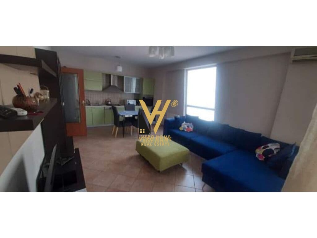JEPET APARTAMENT 2+1 ME QERA TEK KOMPLEKSI KIKA 1 KOMUNA E PARISIT 650 EURO