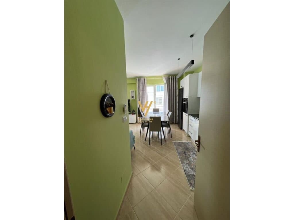 Jepet Apartament 2+1+ballkon me qera te Rruga Panorama , Stacioni i Trenit 80 m2 4