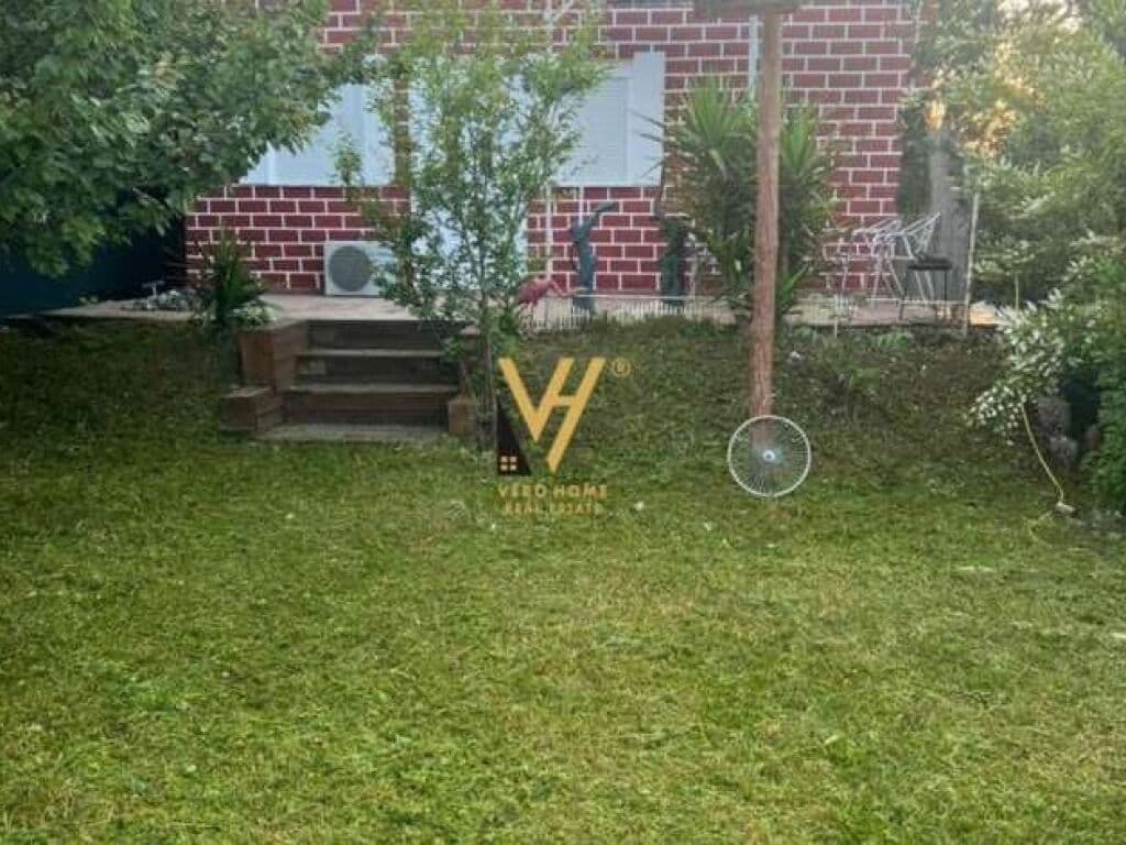 Shitet Shtepi Private ne Vala Mare 75 m2