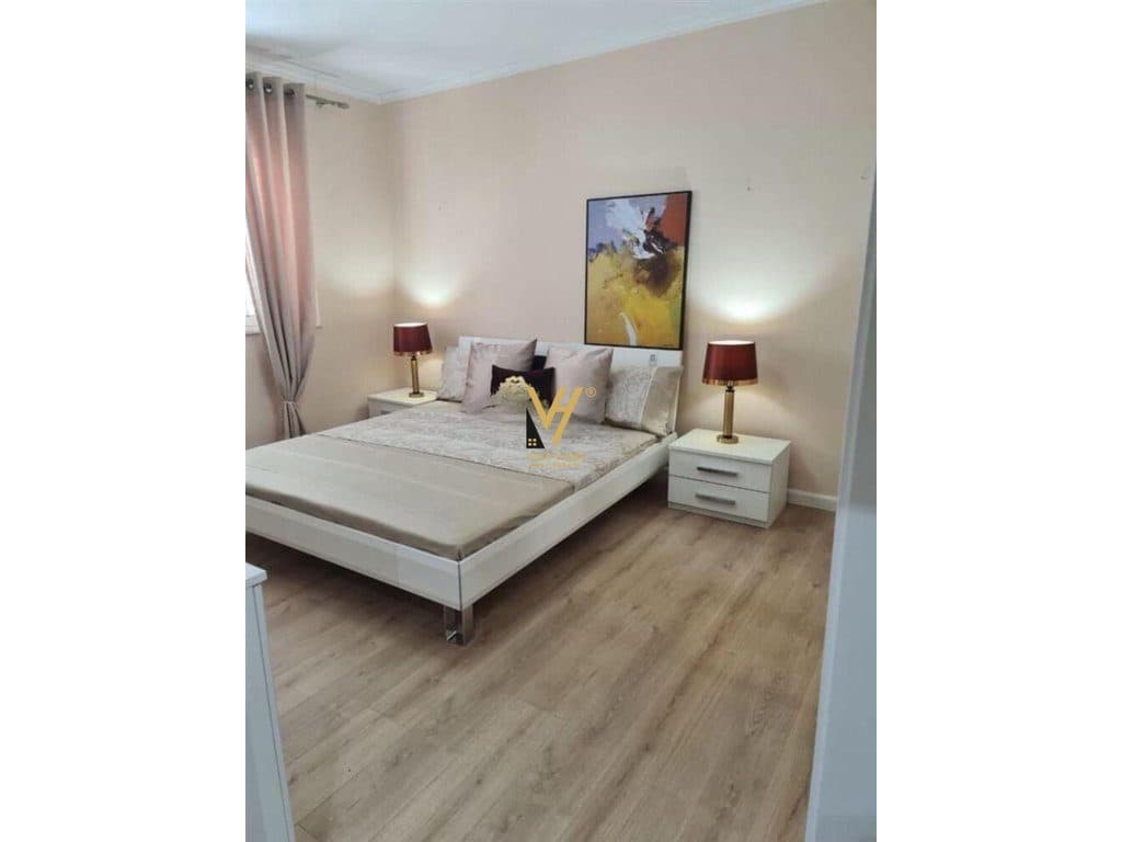 SHITET APARTAMENT 1+1+BLK TE KOMUNA E PARISIT 200.000 EURO 4