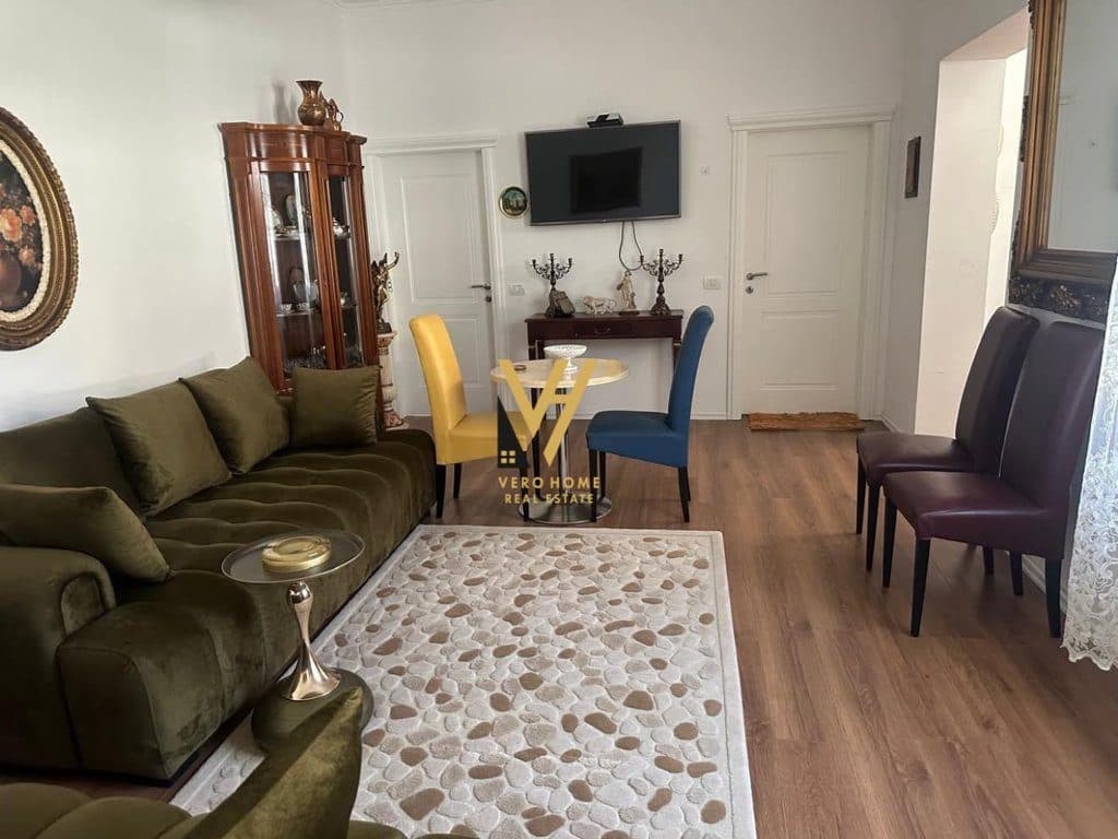 SHITET SHTEPI PRIVATE NJE KATESHE TEK ALI DEMI 280.000 EURO