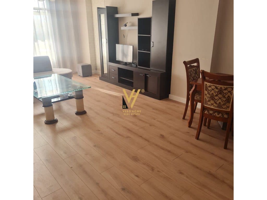 JEPET APARTAMENT 2+1+2+BLK ME QERA TE 21 DHJETORI 70.000 LEKE 3