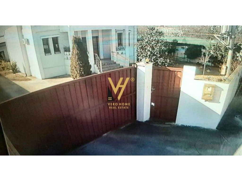 SHITET SHTEPI 1 KATESHE NE QEREKE 180.000 EURO 1