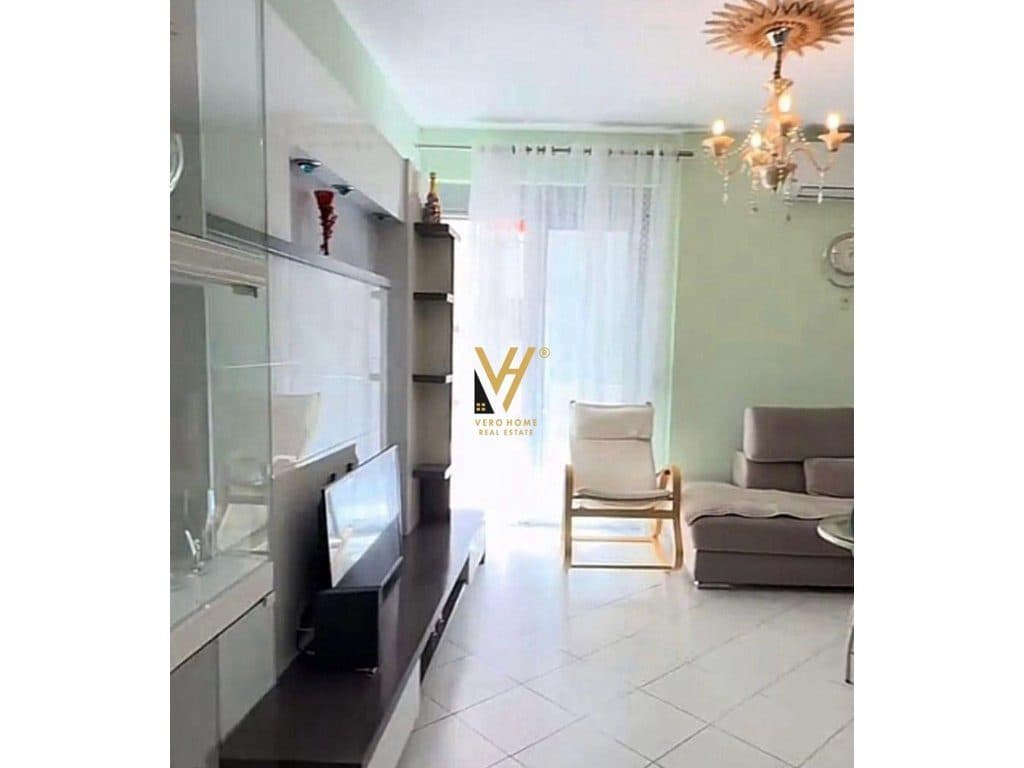 SHITET APARTAMENT 1+1+2 BLK TE PALLATET CABEJ 125.000 EURO 2
