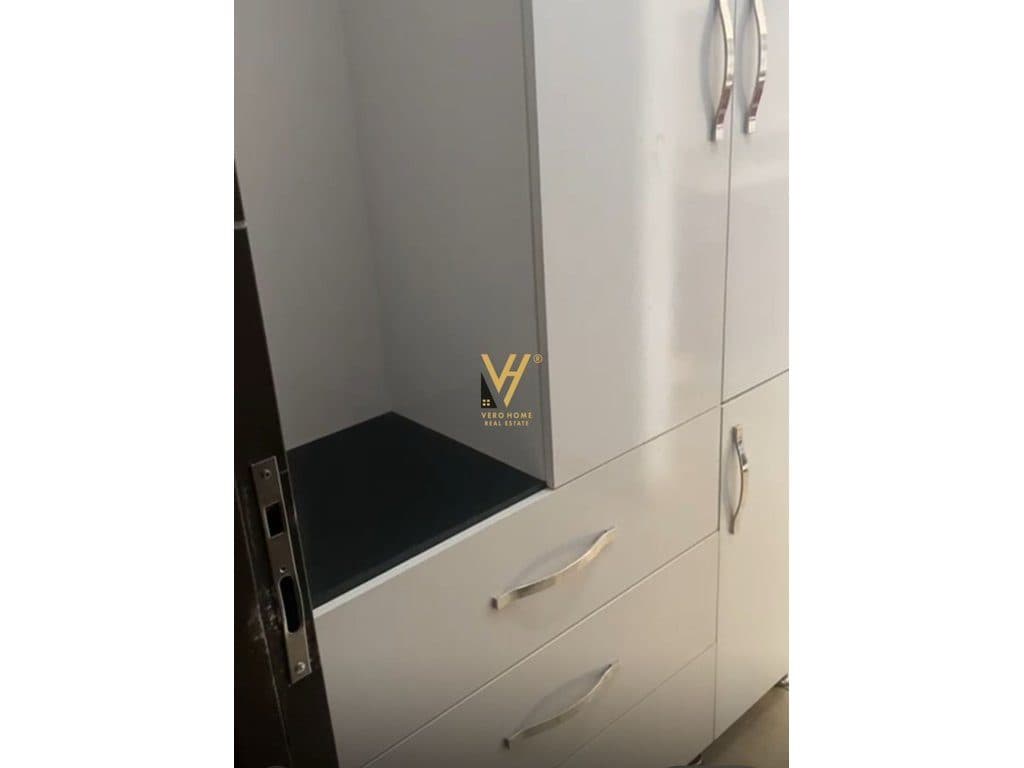 JEPET APARTAMENT 1+1+BLK ME QERA TE SELVIA 550 EURO 3